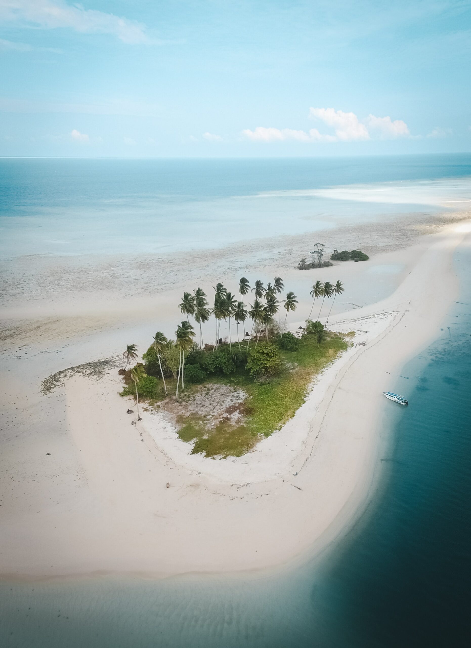 Discover Derawan, Maratua, Sangalaki and Kakaban Islands